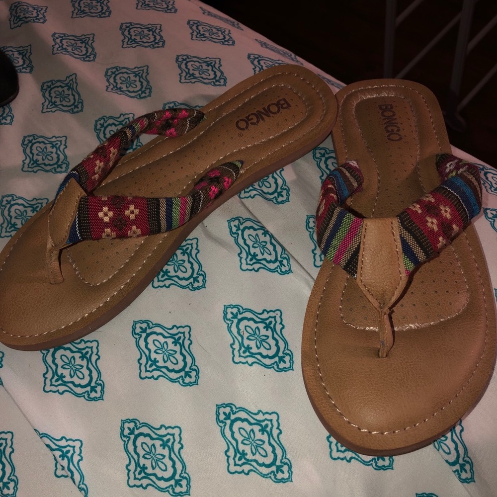 Sandals - Picture 3 of 3
